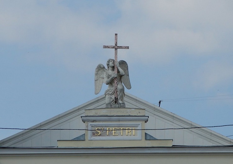 Лютеранская церковь святого Петра в Санкт-Петербурге
